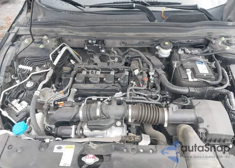 2021 Honda Accord Lx z USA, uszkodzony, nr VIN 1HGCV1F16MA057860